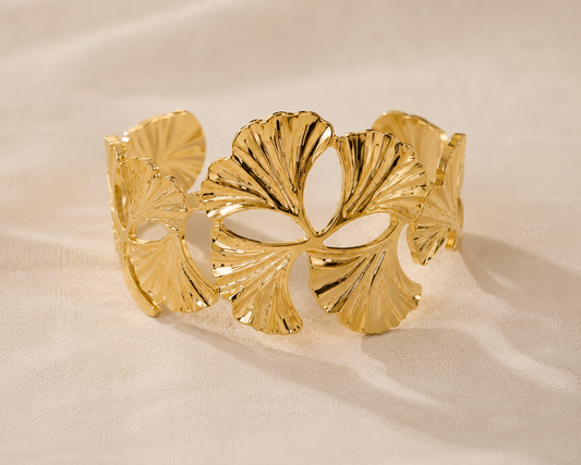 Korean Style Floral Bracelet For women Anti-Tarnish ( Adjustable Size)